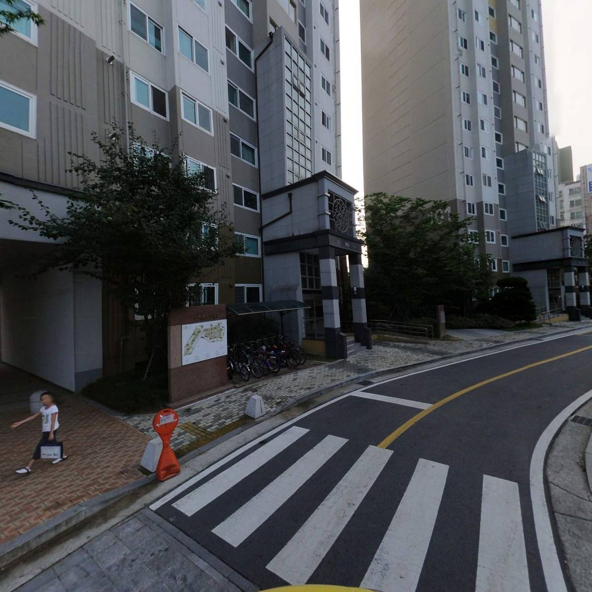 주식회사 헬로브이알_4