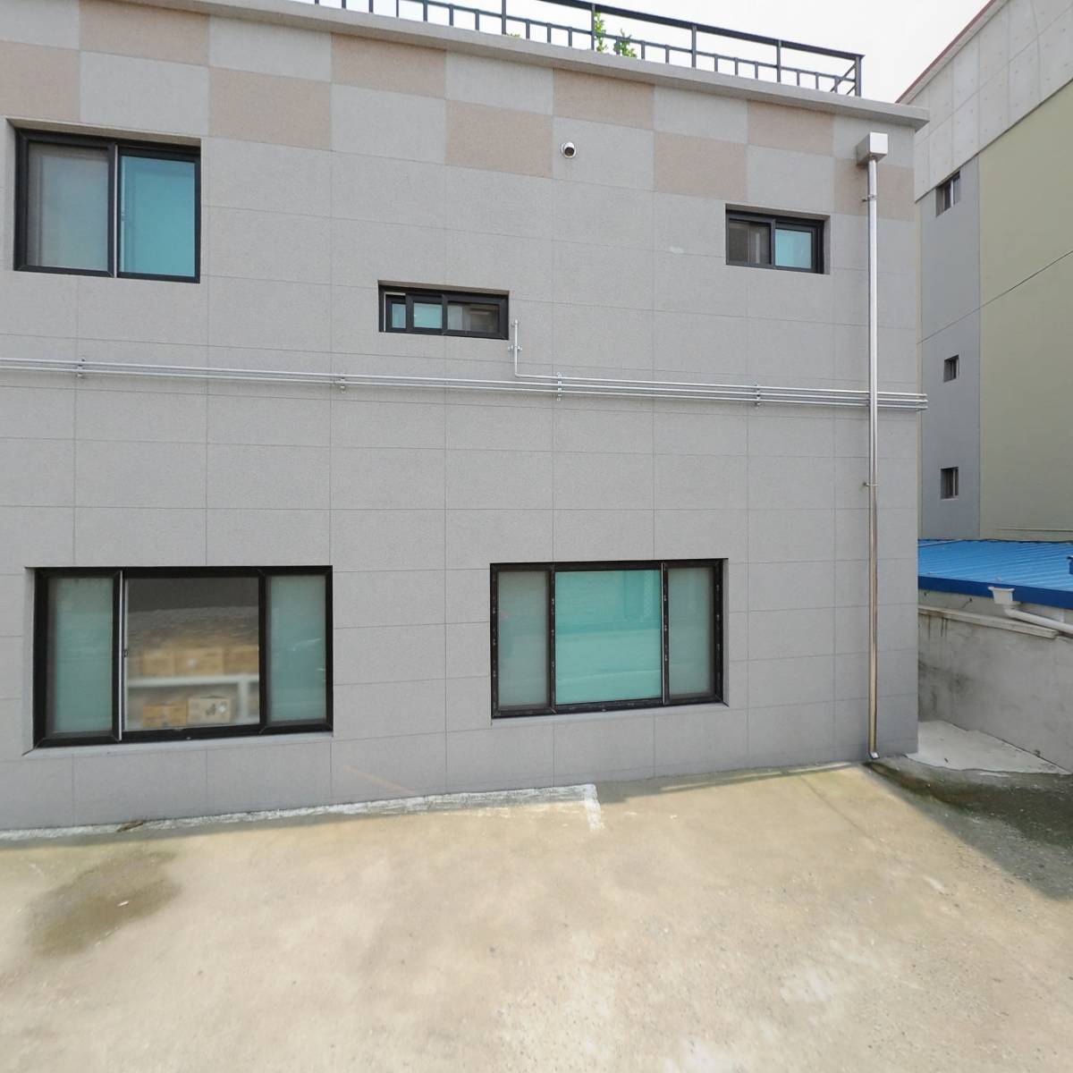 씨유제천문화회관점