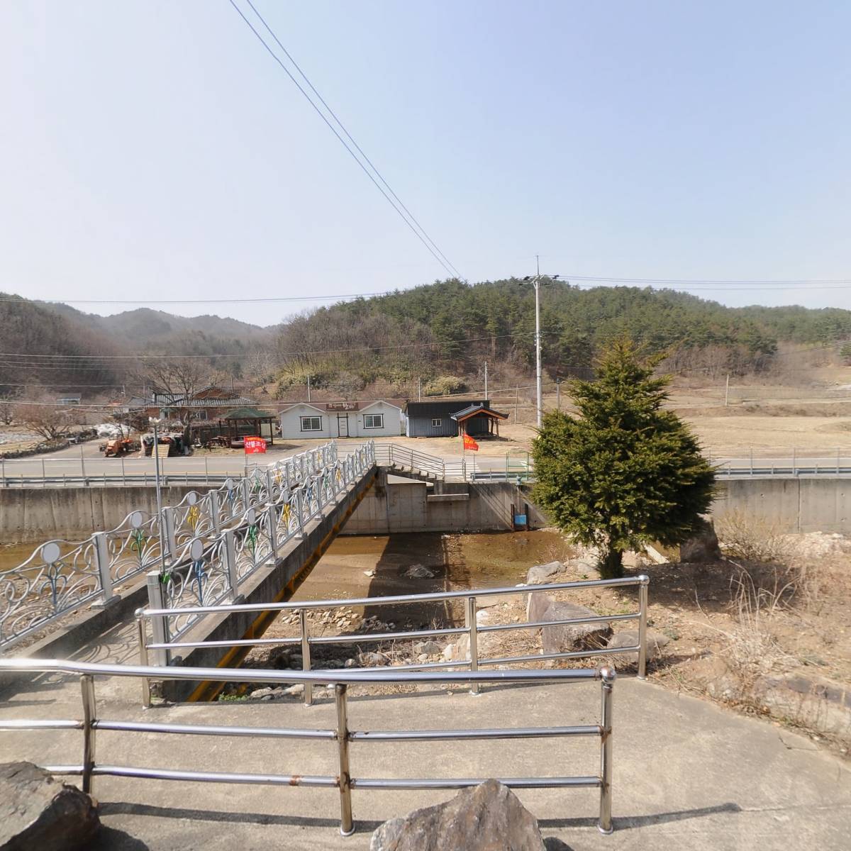 명지리마을회(앵두마을)_3
