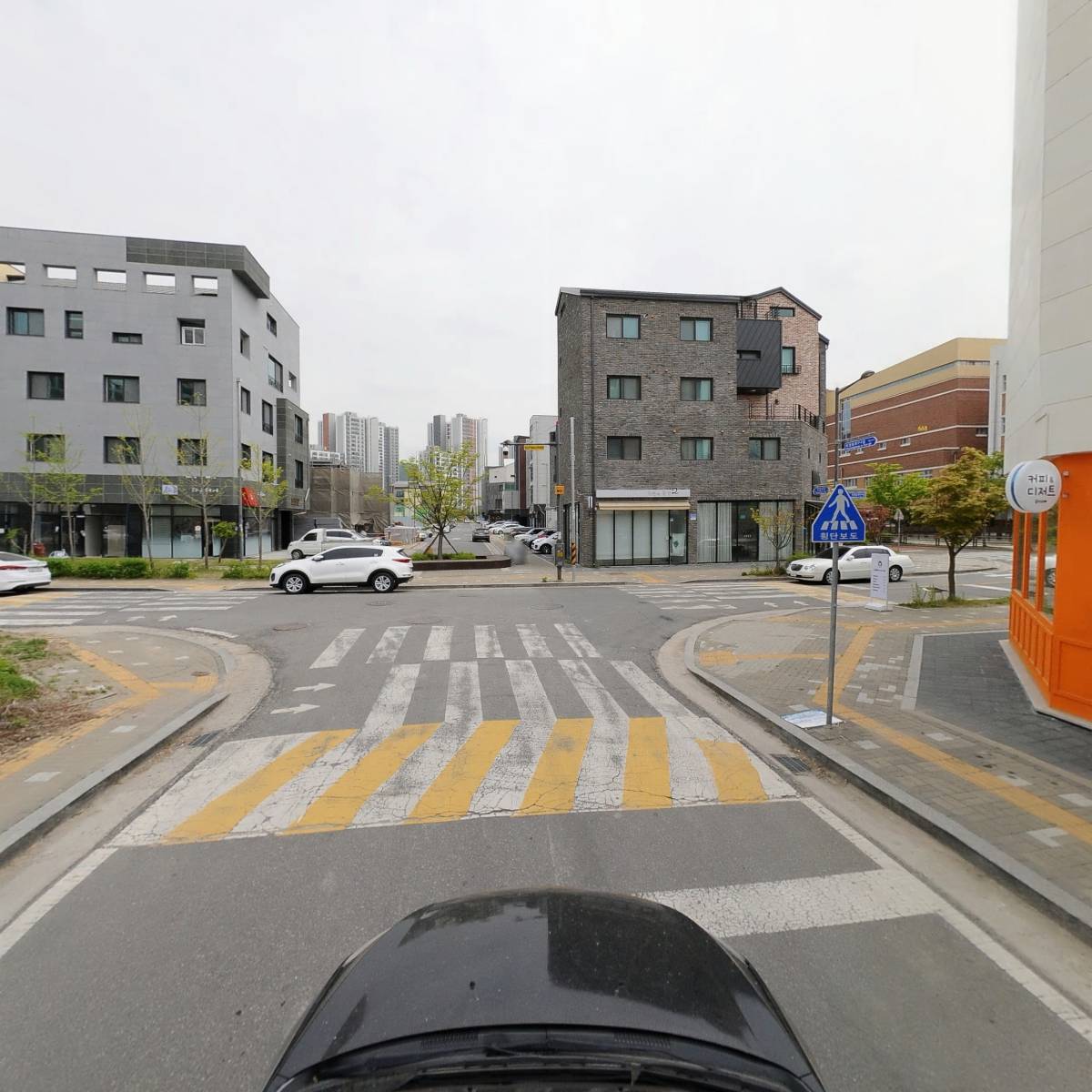 꽁까페_4