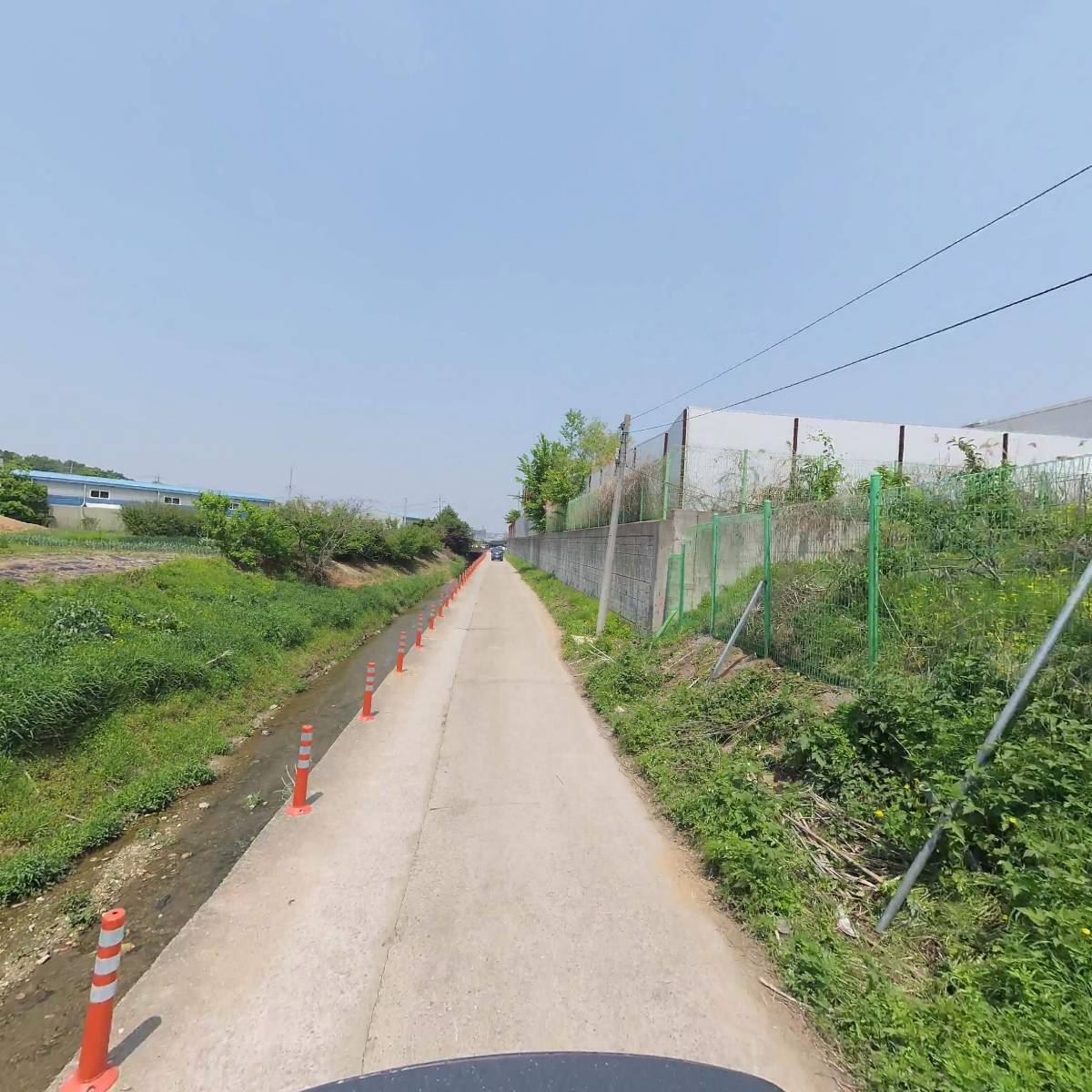 인하우즈(IN HOUZ)_2
