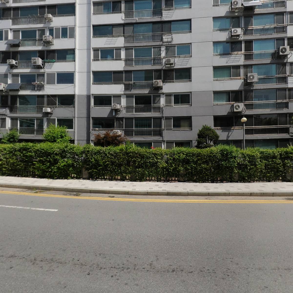 (주)블루닥홀딩스_3