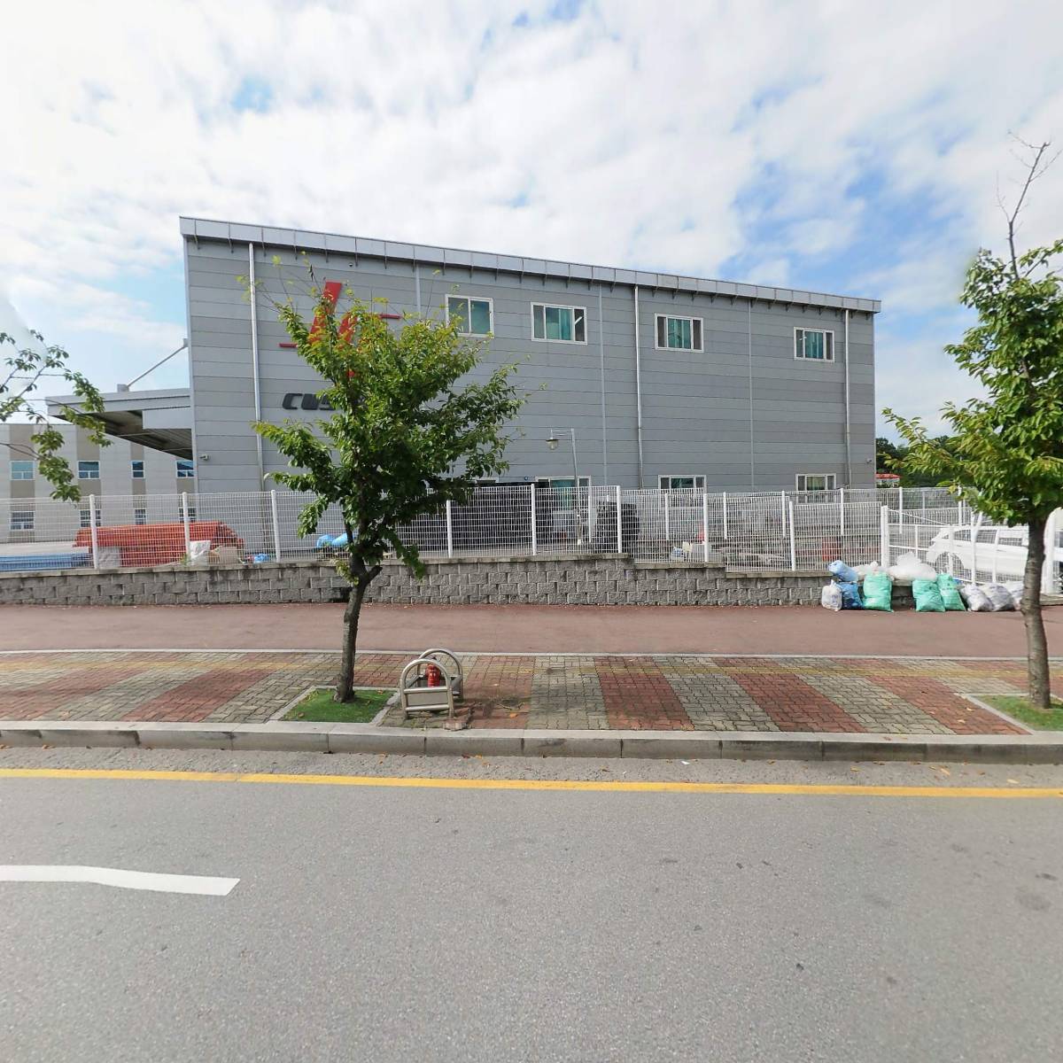 제이와이커스텀(주)