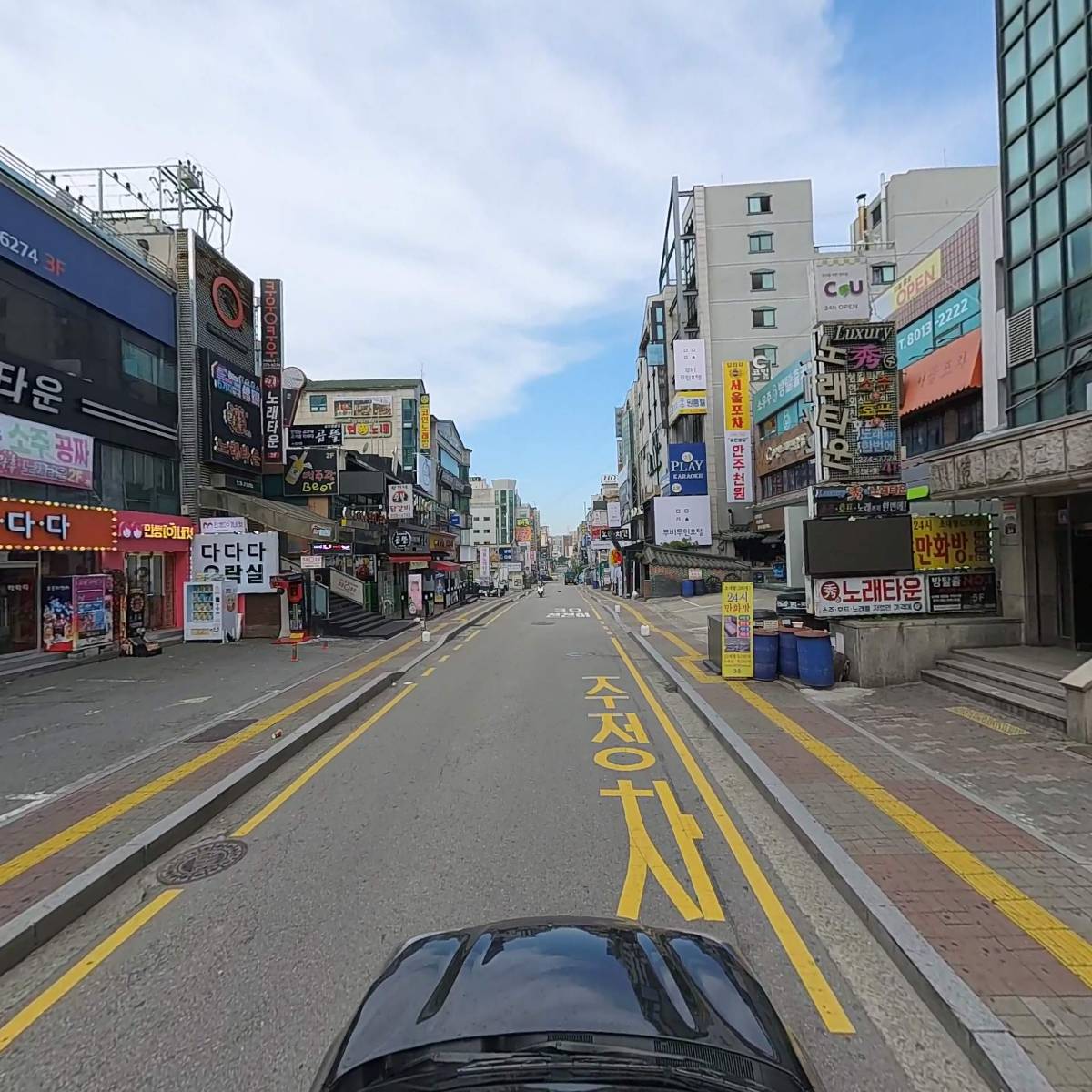 락휴노래타운 수원인계점_4