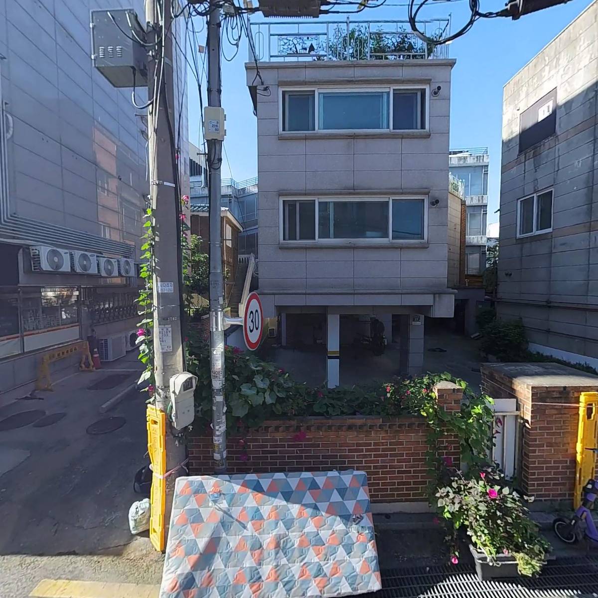 폴인디저트