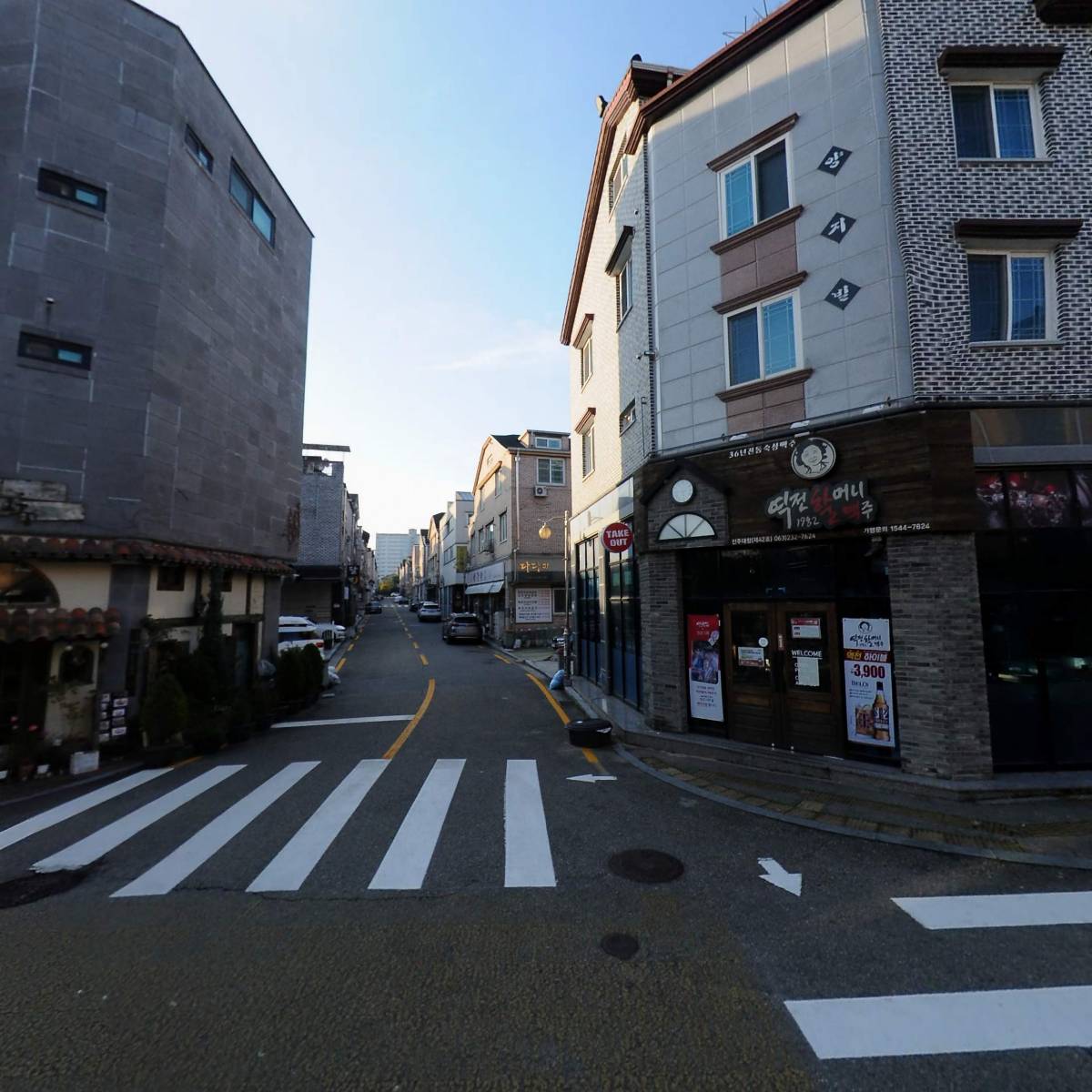 왓더블랙카페_3