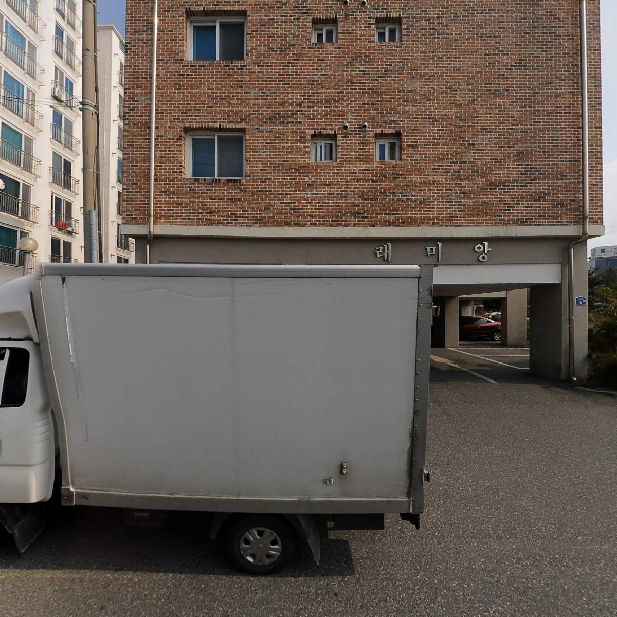 （유）팔복자동차공업사_3