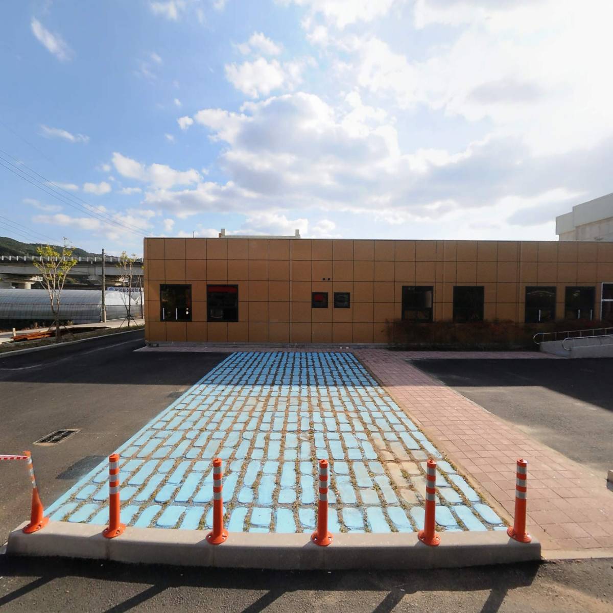 주식회사 지와이비_3