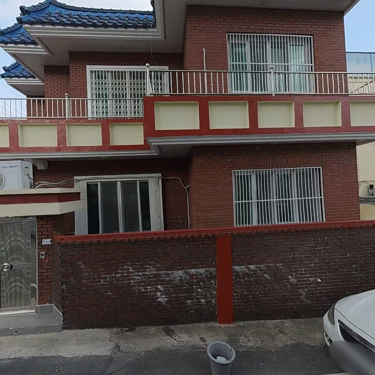 라룸_3