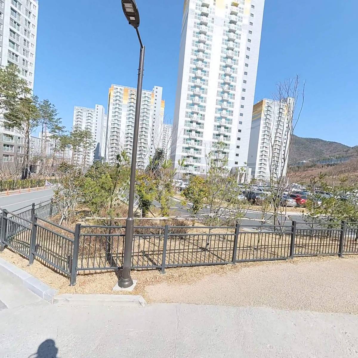 커피앤더코이_3