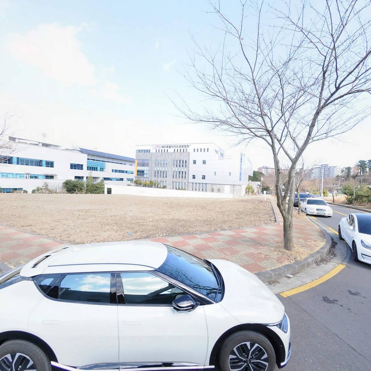에이바우트첨단점