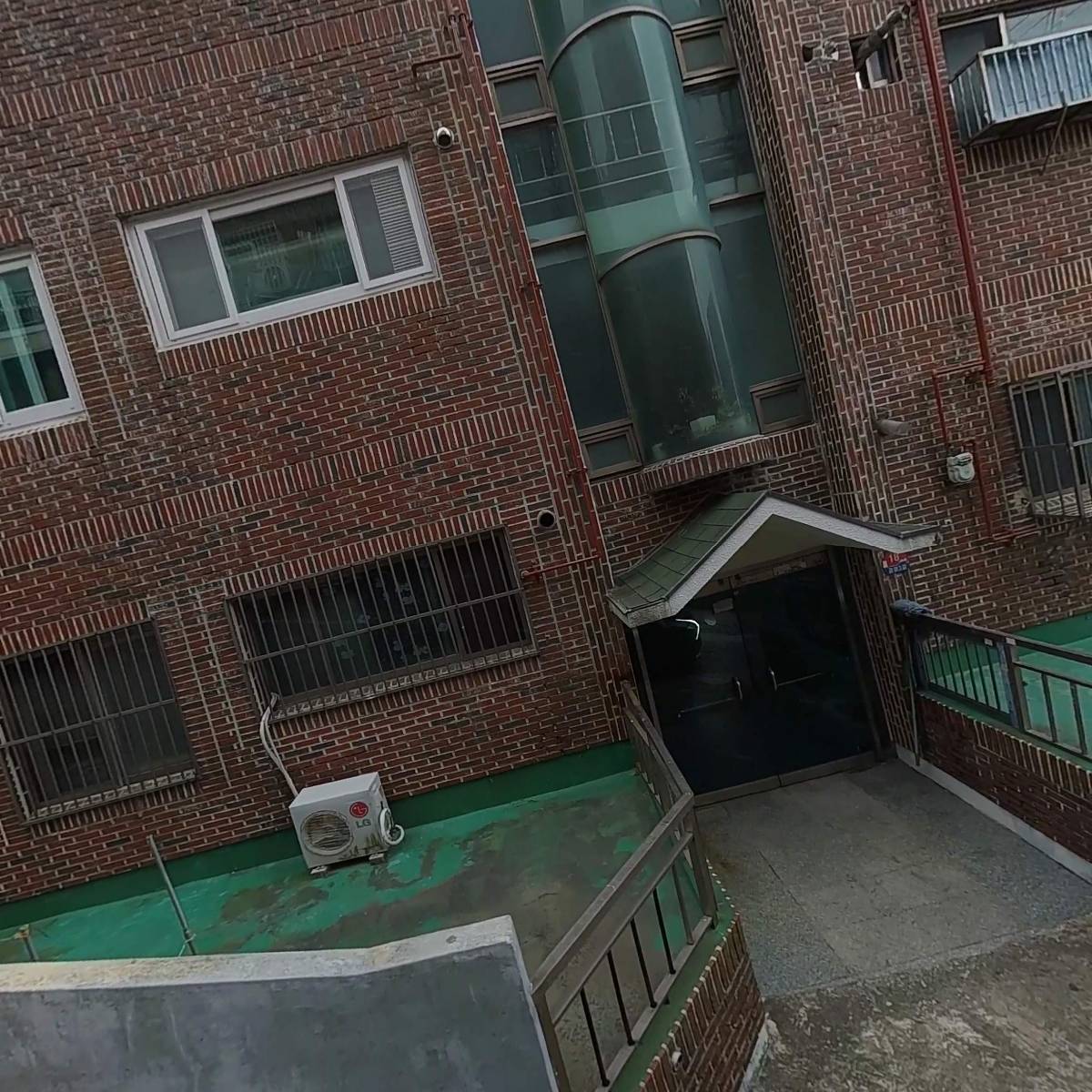 슈엔(SHUEN)_3