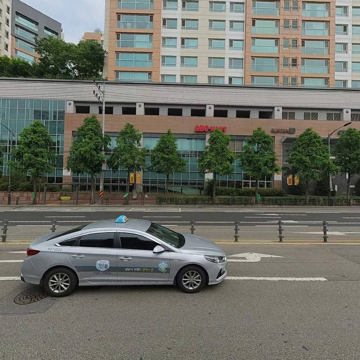 룩스필라테스 성남이마트점_3