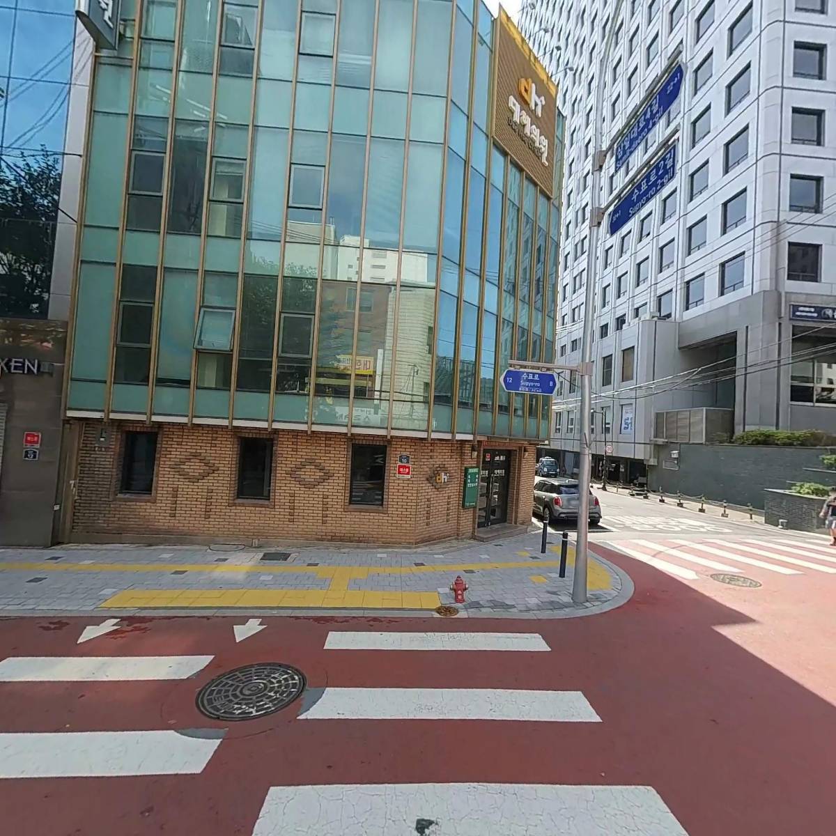 어느날_3