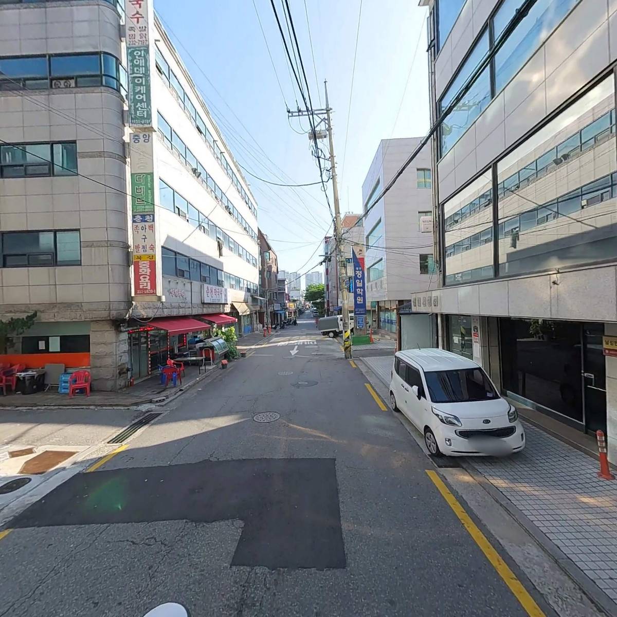 화이트브릭야드(WHITEBRICKYARD)_2