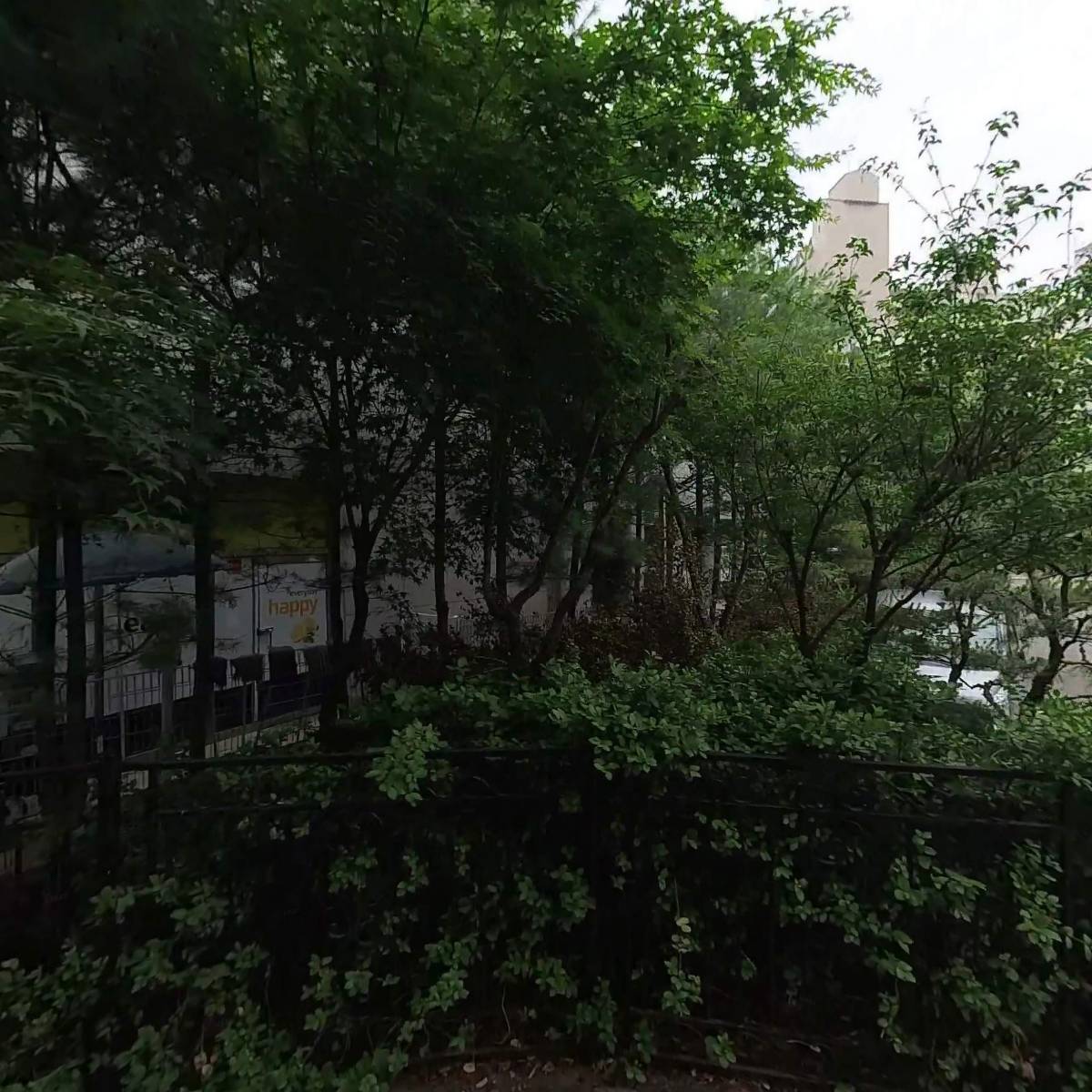 (주)모모알이애드민