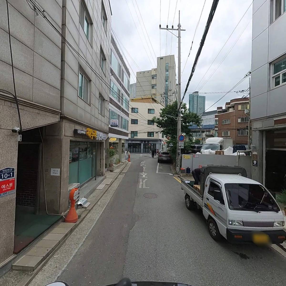 웜홀스튜디오_2
