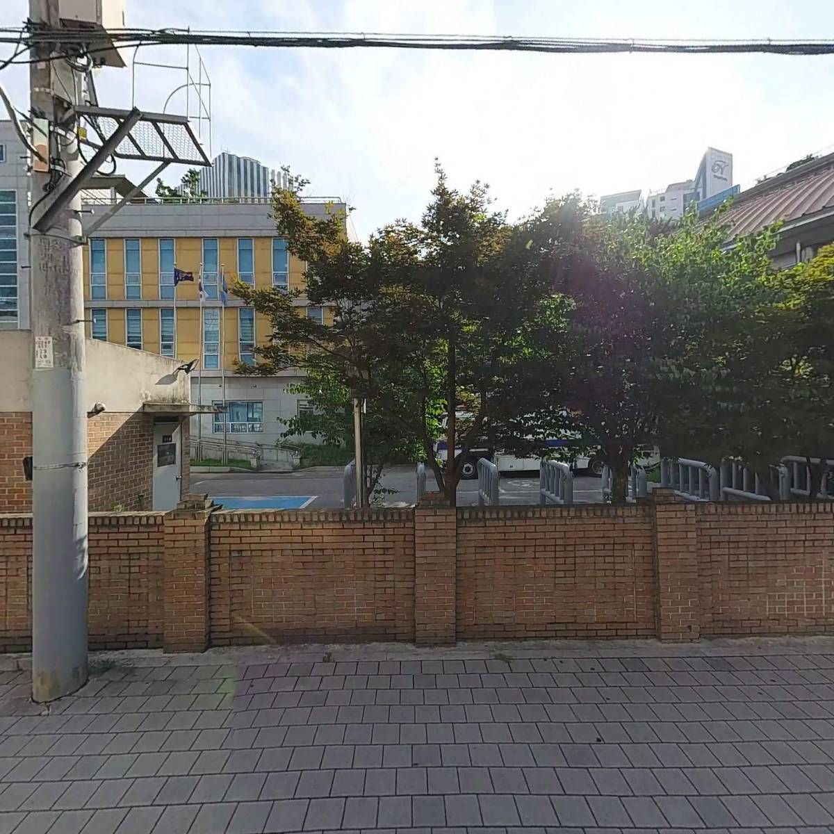 삼원정공（주）