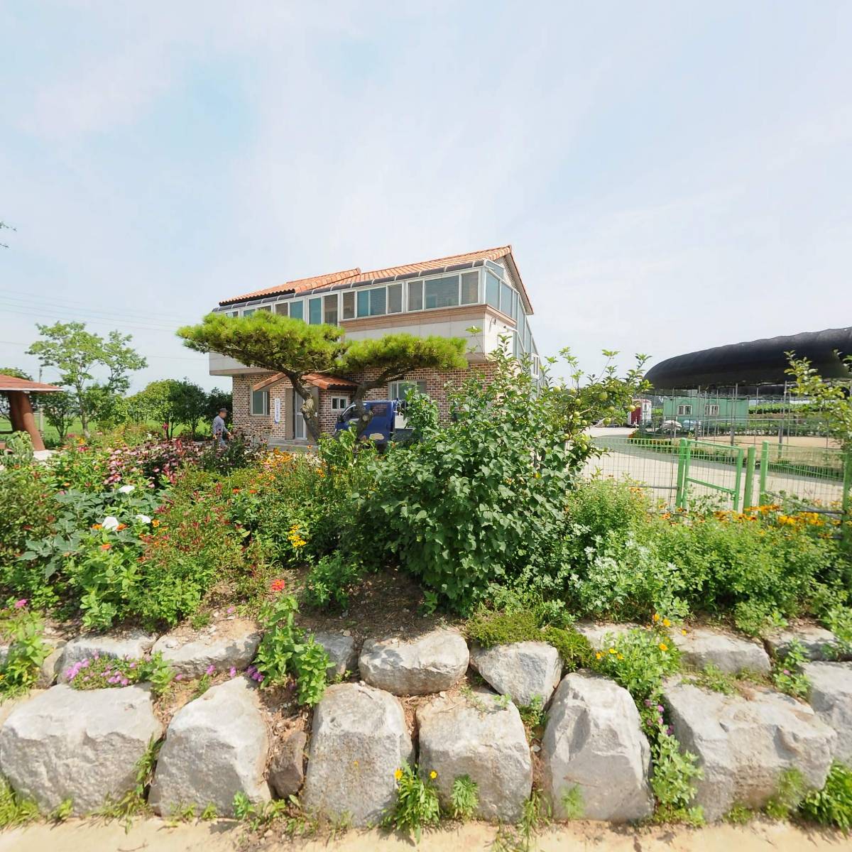 산지개발주식회사