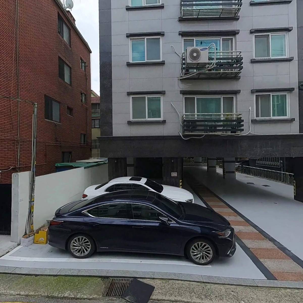 쑥뜸 앤 마사지_3