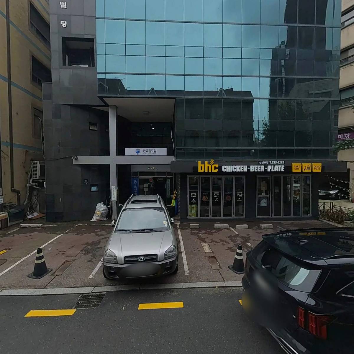 담장옆에국화꽃