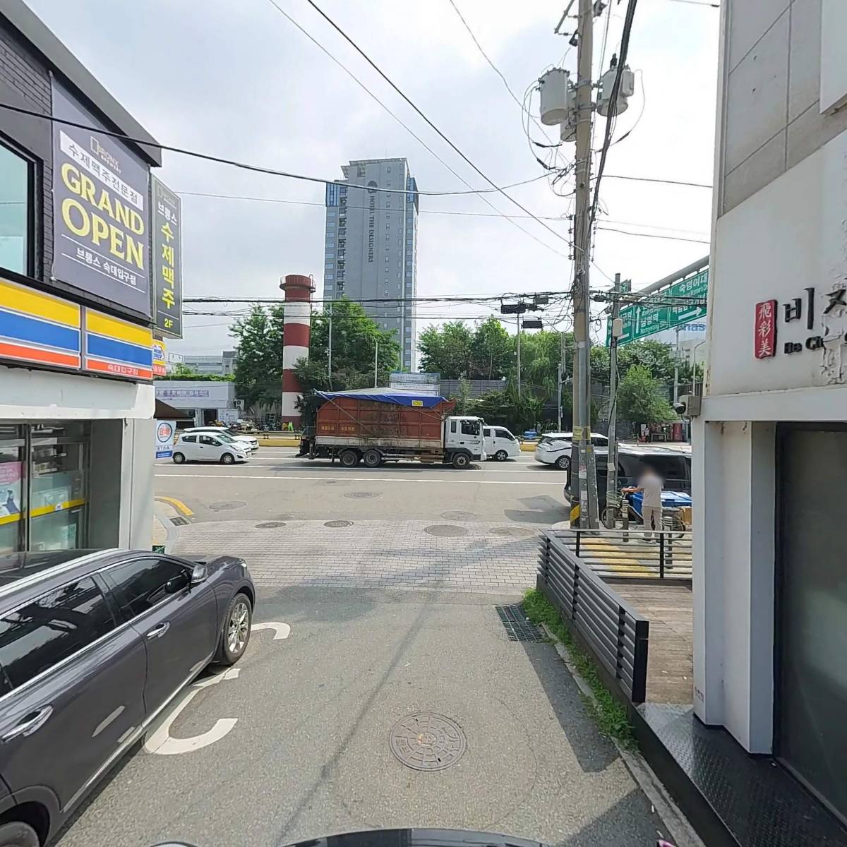 롯데씨브이에스711 숙대입구점_2