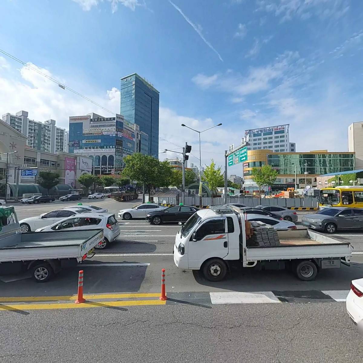 （주）에스와이에스리테일 상무점_3