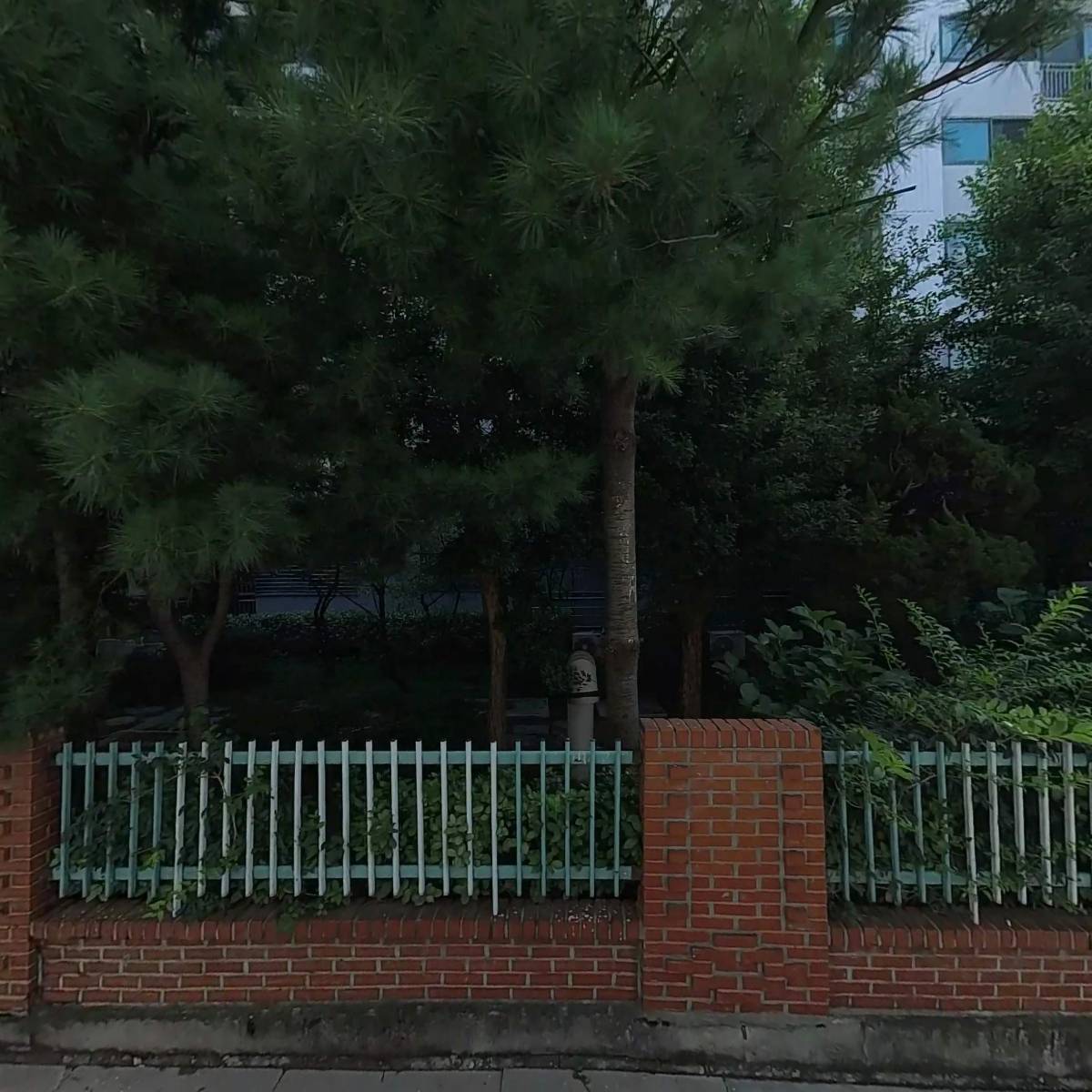 로크 아츠 앤 뮤직
