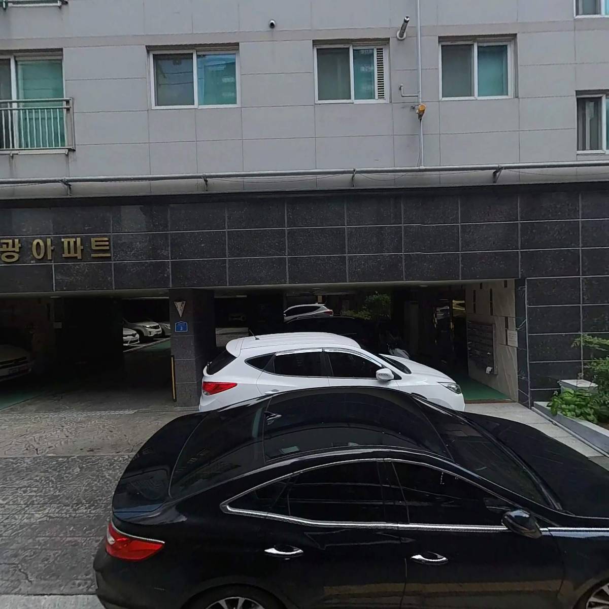 와이앤와이_3