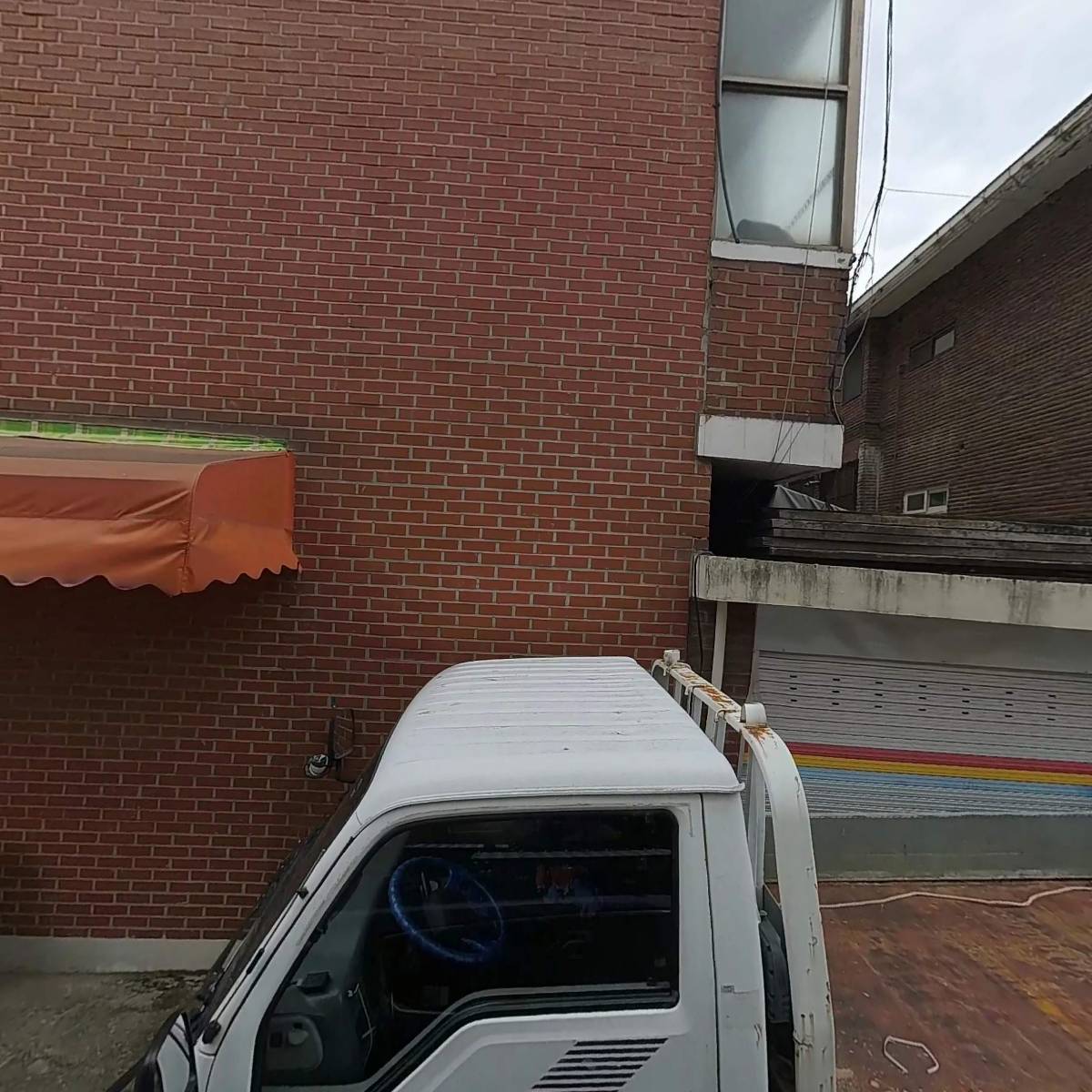 로아 인터네셔널_3