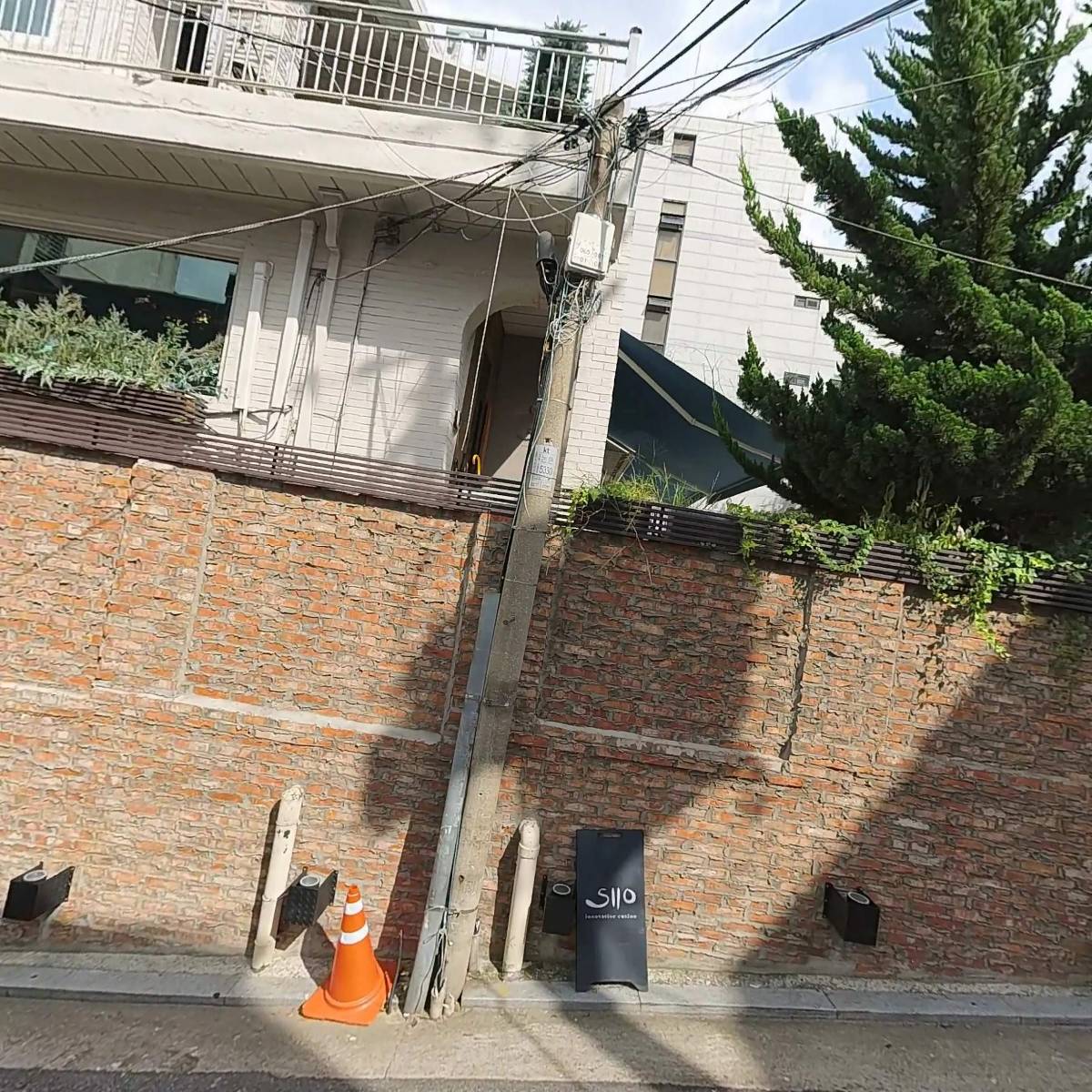 (주)커뮤니케이션즈이안