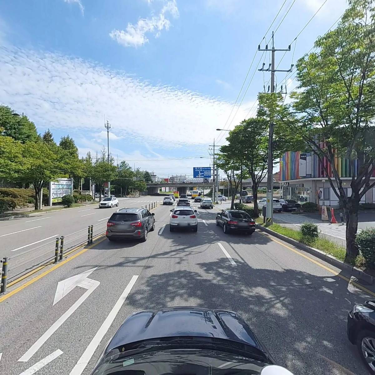 한국맥도날도유한회사 용봉DT점_4