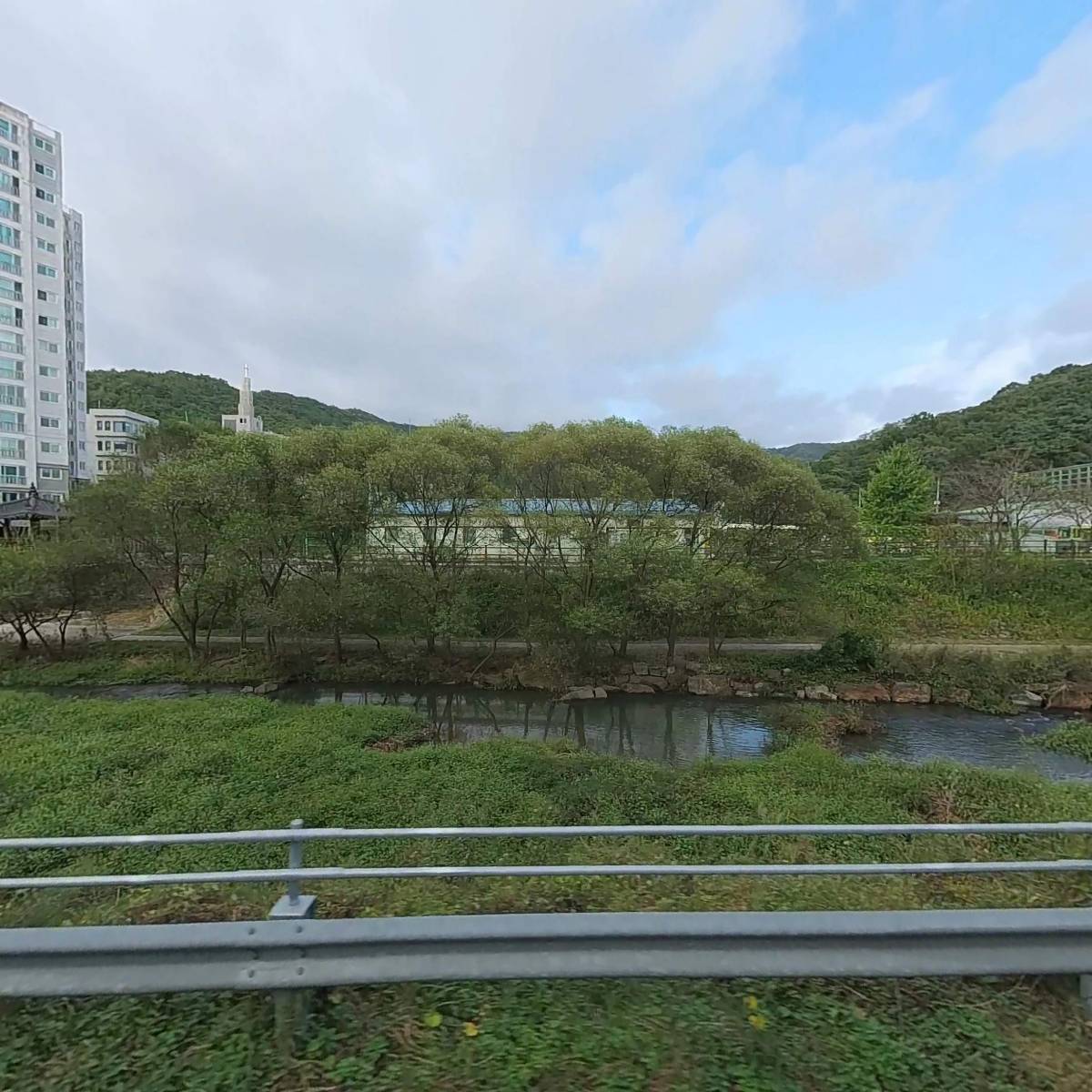 월남동 구내식당