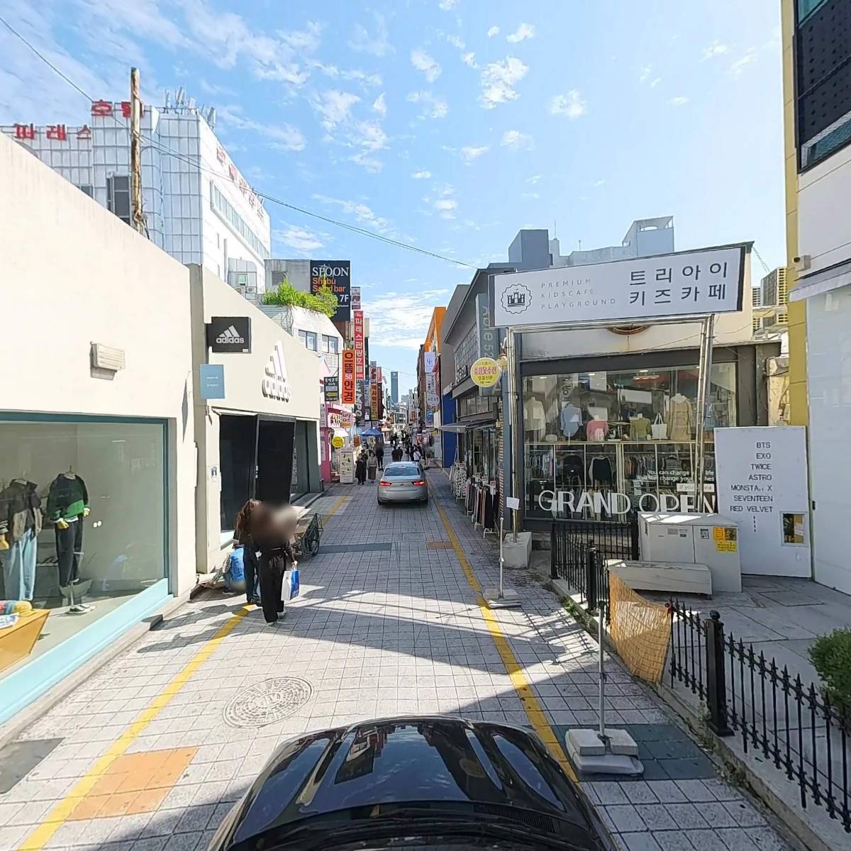 봉쥬르무슈(BONJOURMONSIEUR)_4