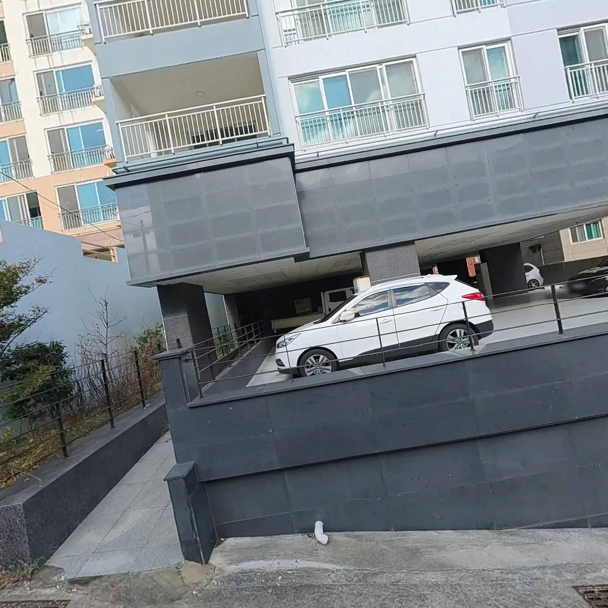 주식회사 베이프런트