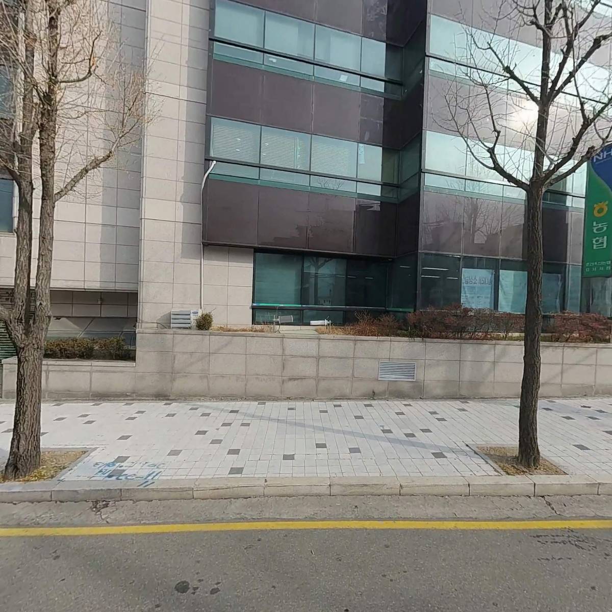 춘천철원화천양구축산농협 효자지점