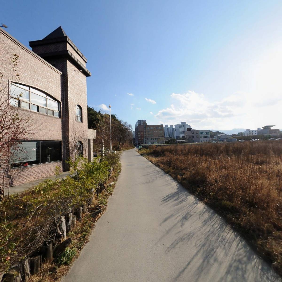 리얼(Real)되고픈공갈타샤_2