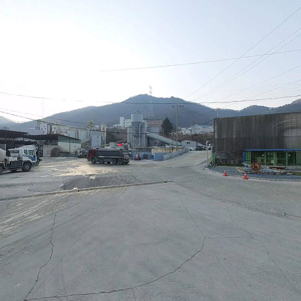 삼원산업(주)부산공장