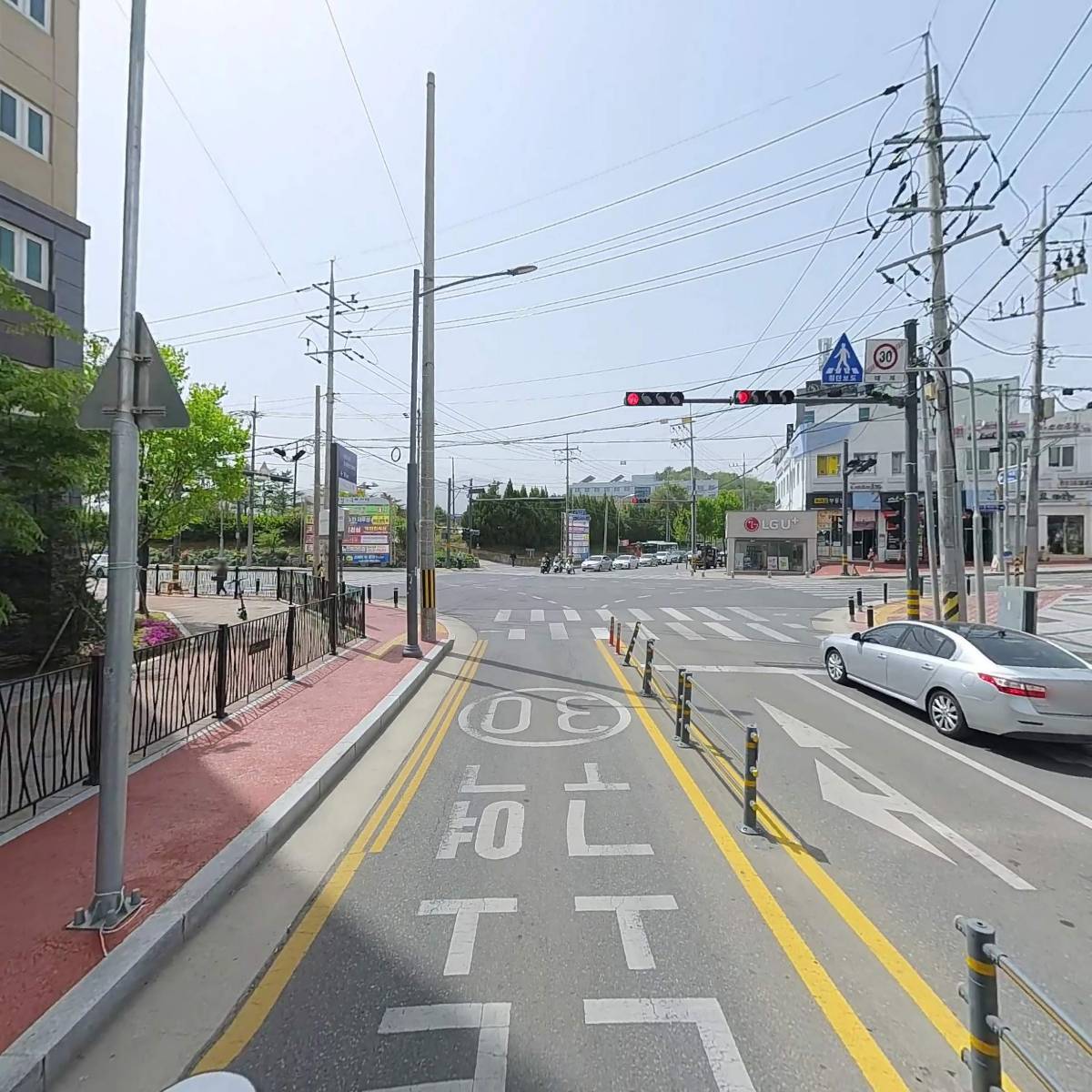벤츠통신 2호점_2