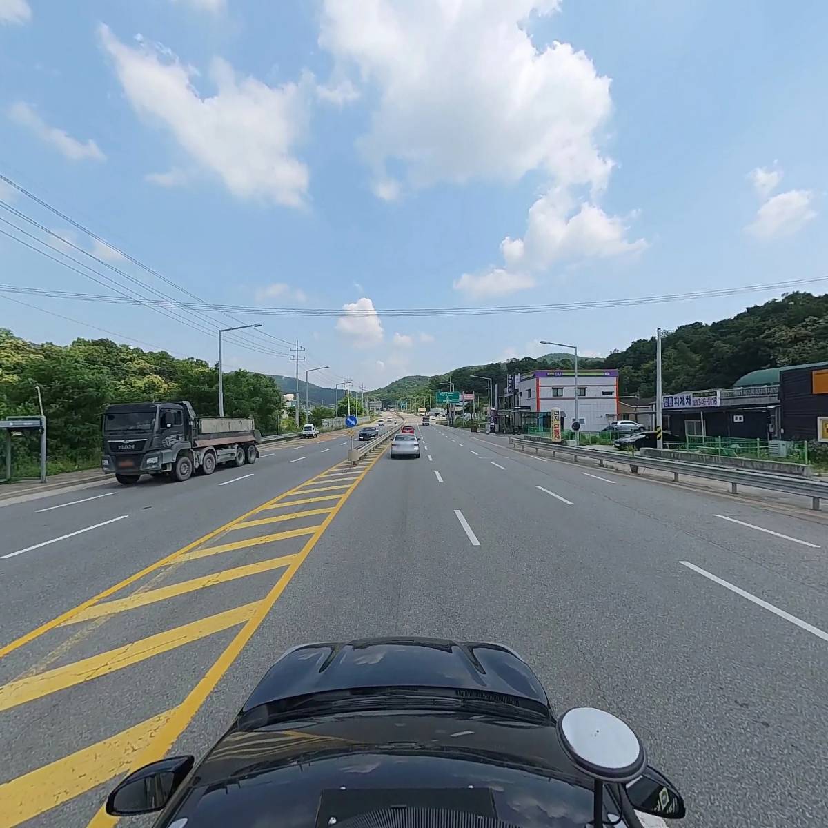 네네치킨 용미점_4