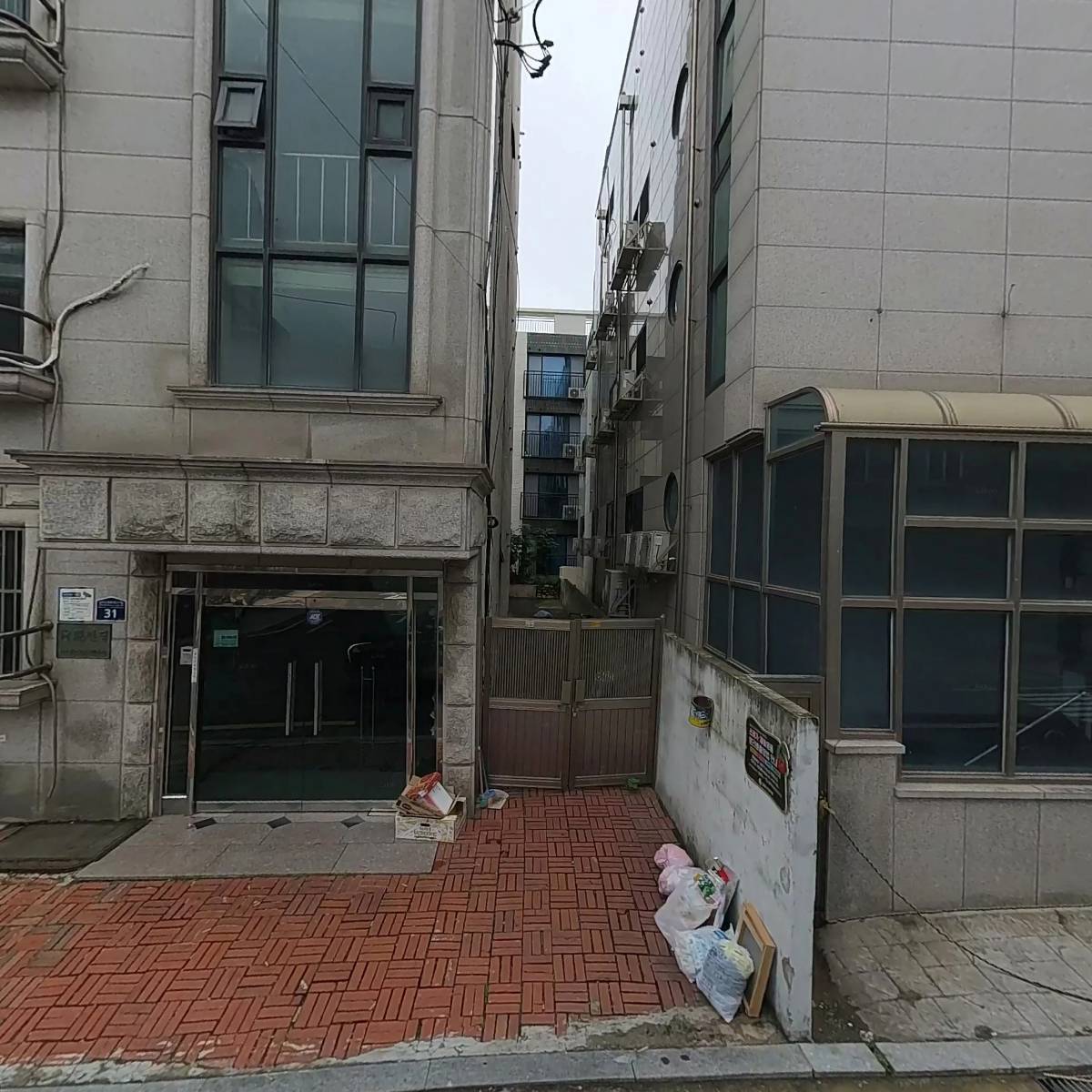 주식회사 경향하우징