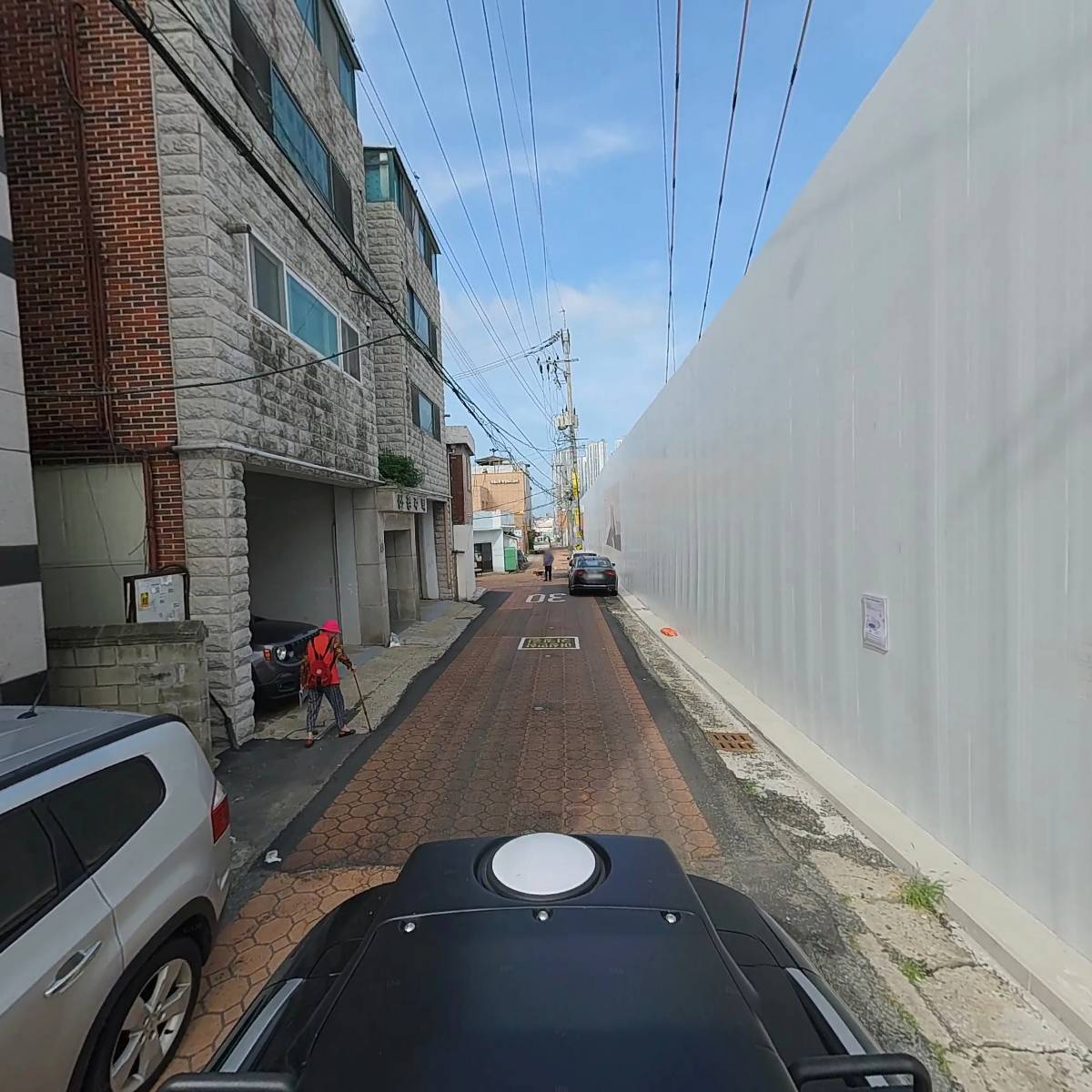 r1