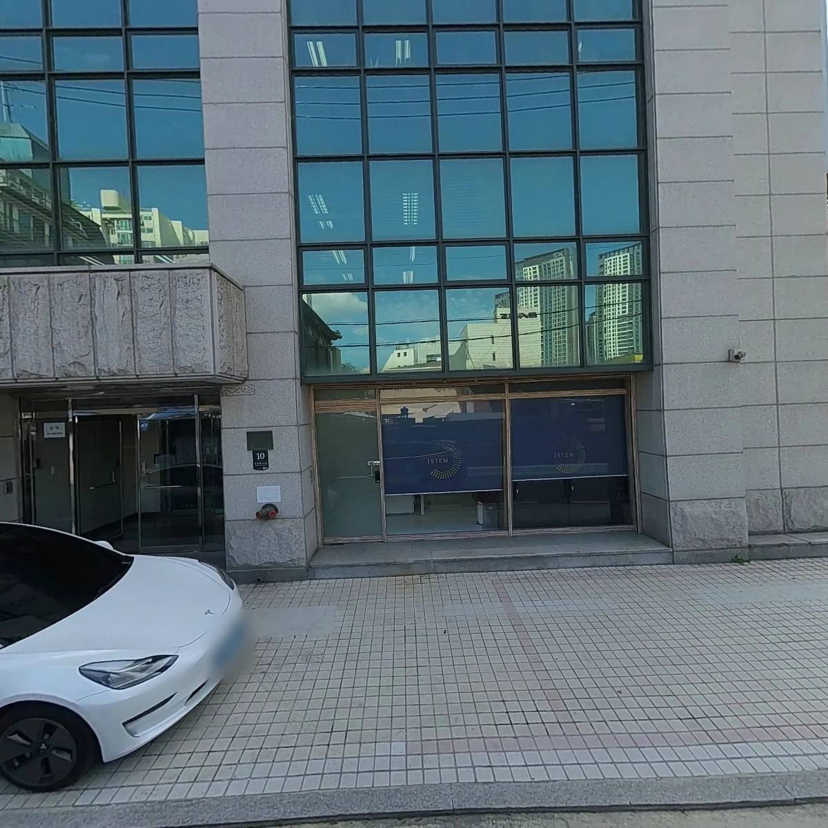 (주) 와이케이씨지티