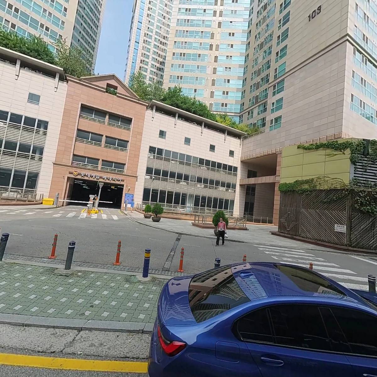제이웨어하우스_3
