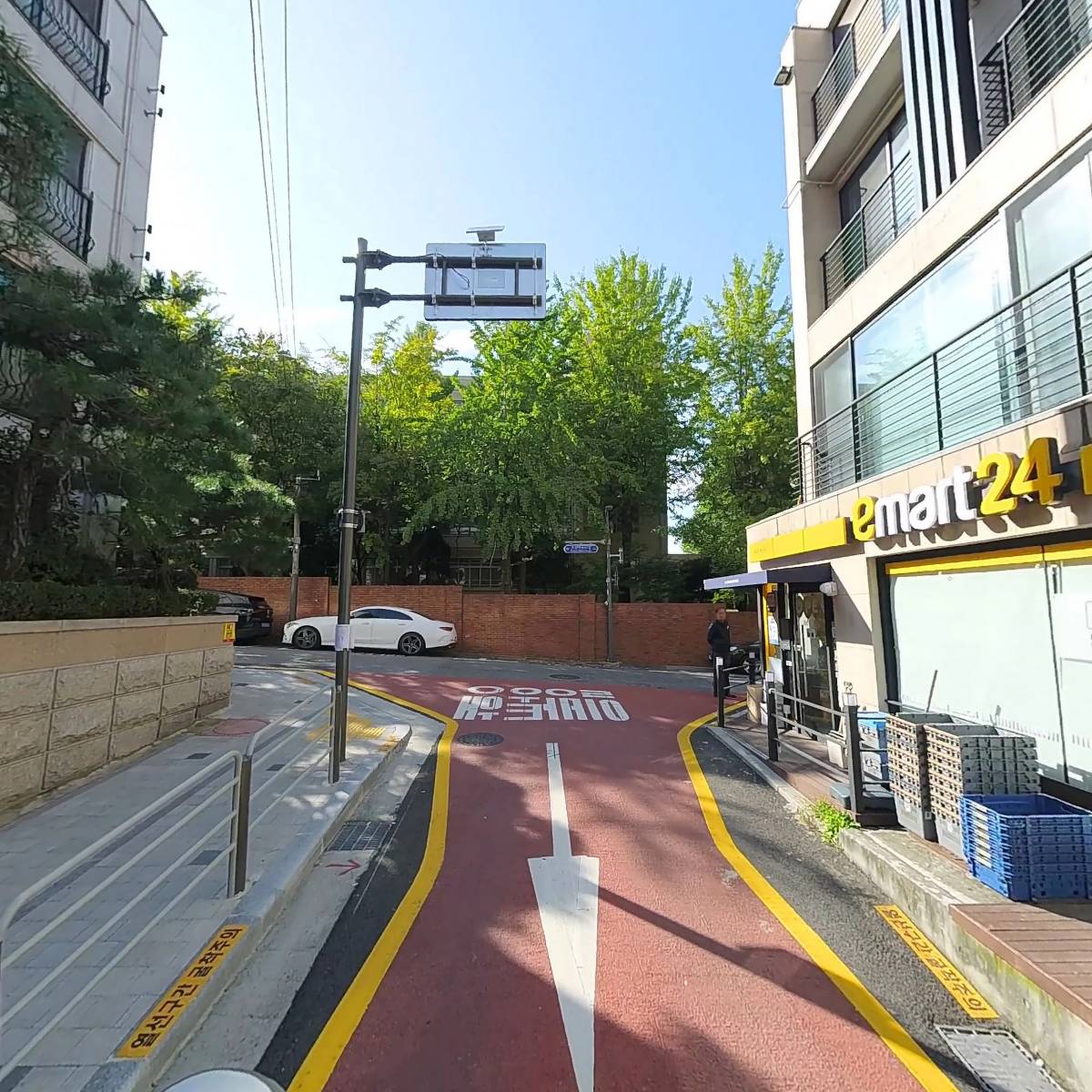 하우스에딘브로우 관리사무소_2