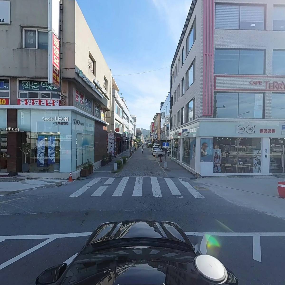 레비살롱_4