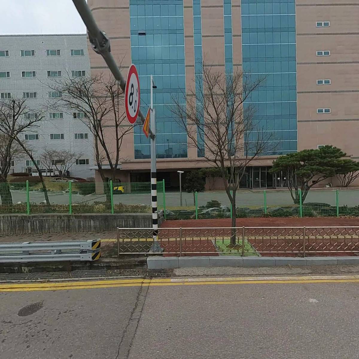 주식회사 더프라디아